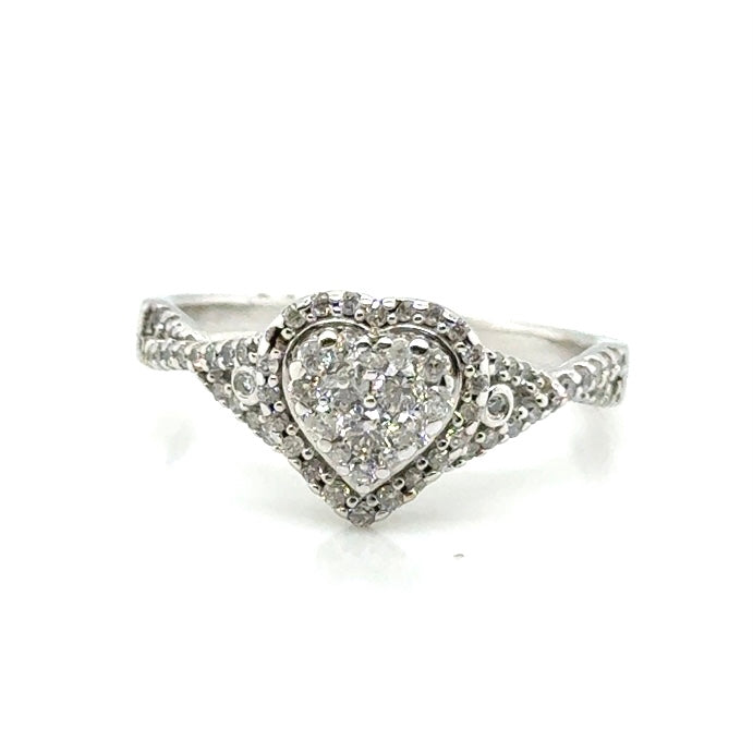 14k White Gold 0.9 CT TW Diamonds Ring