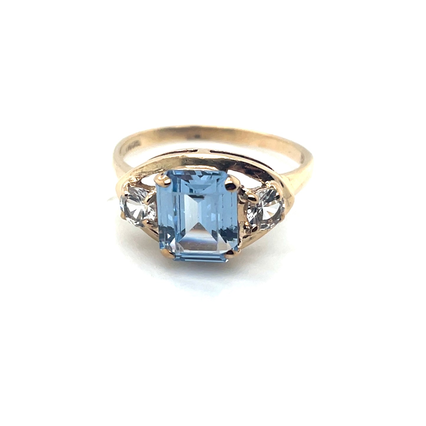 10k Yellow Gold Topaz and Cubic Zirconia Romany Ring