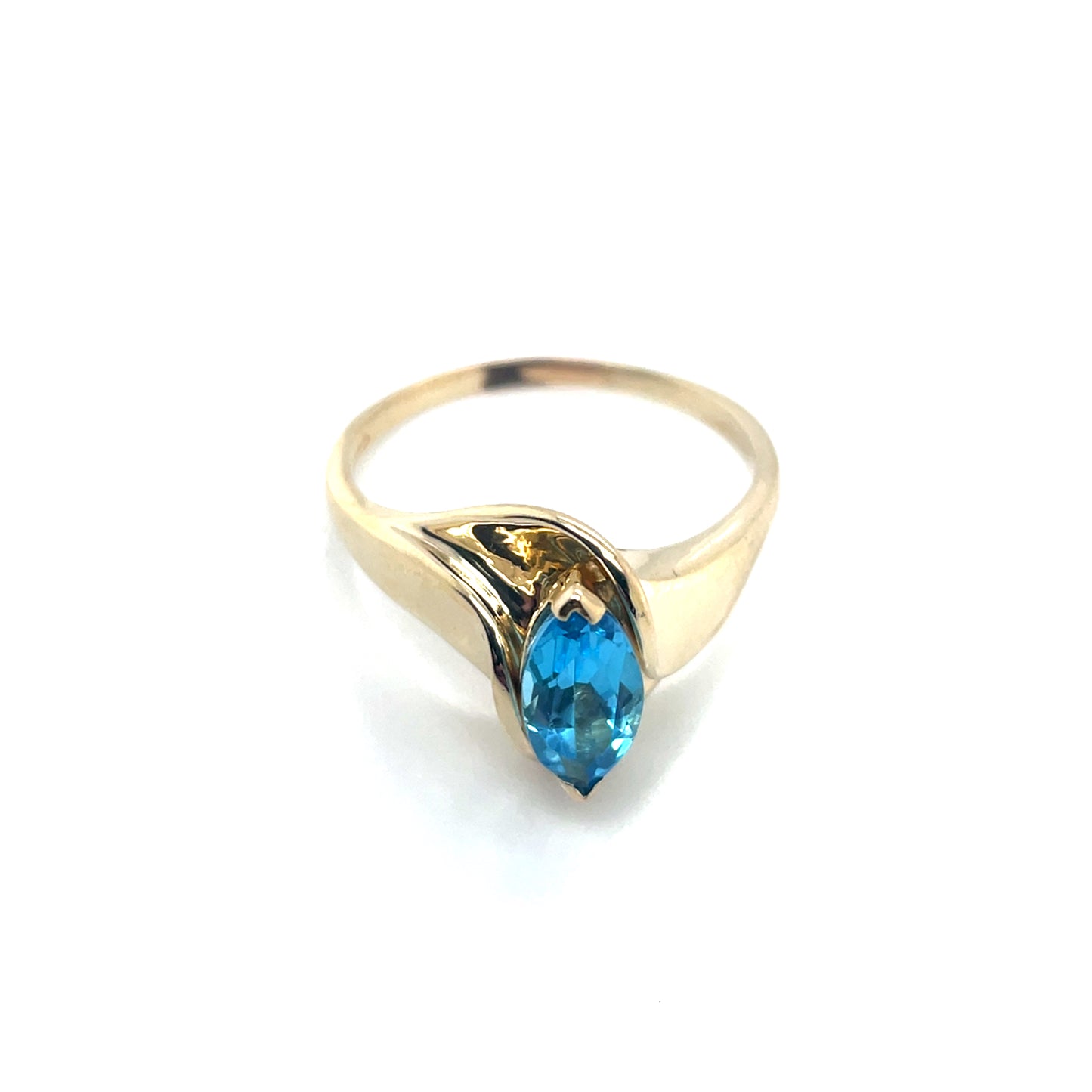 10k Yellow Gold Topaz Ring