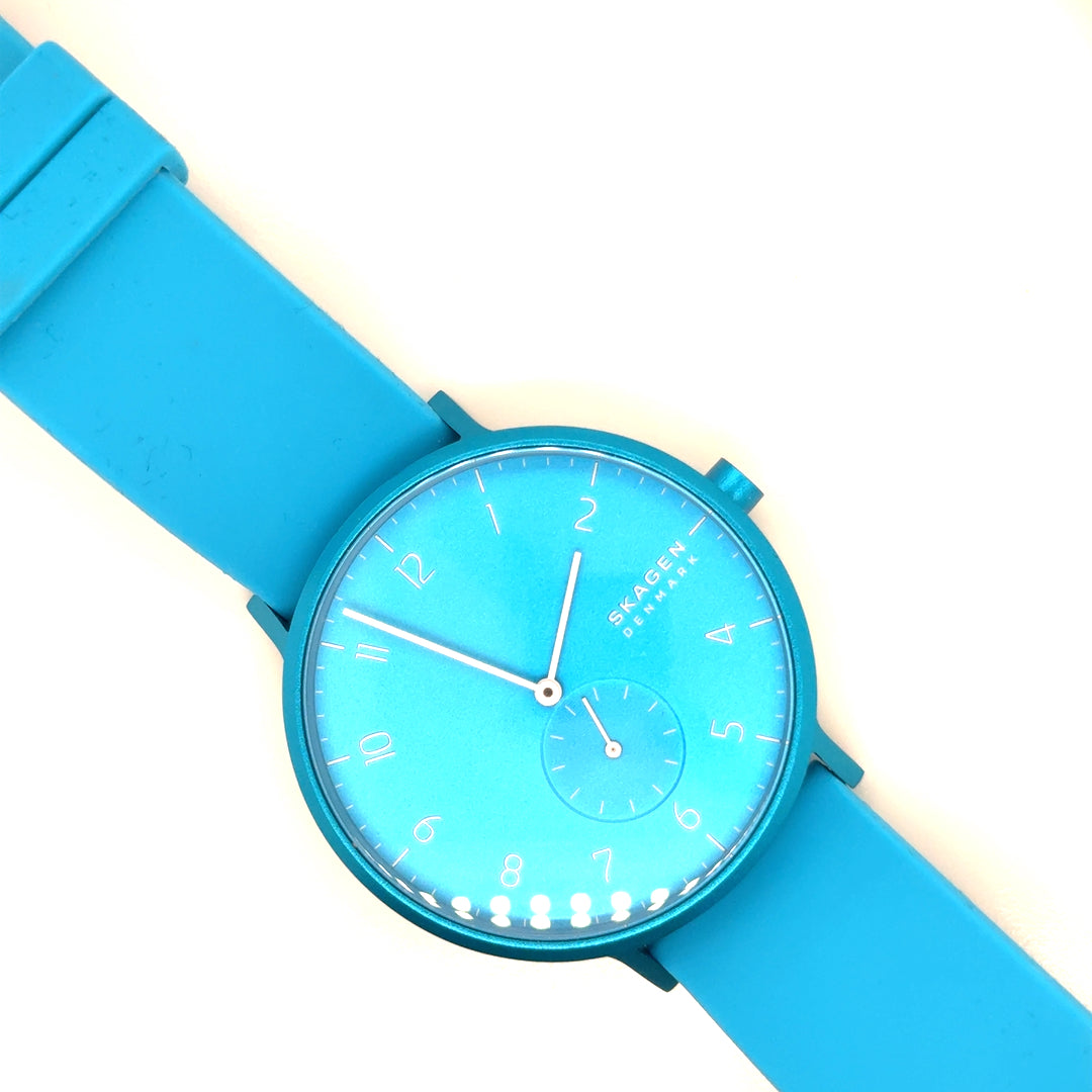 Skagen Denmark Stainless Steel Caseback Blue Watch