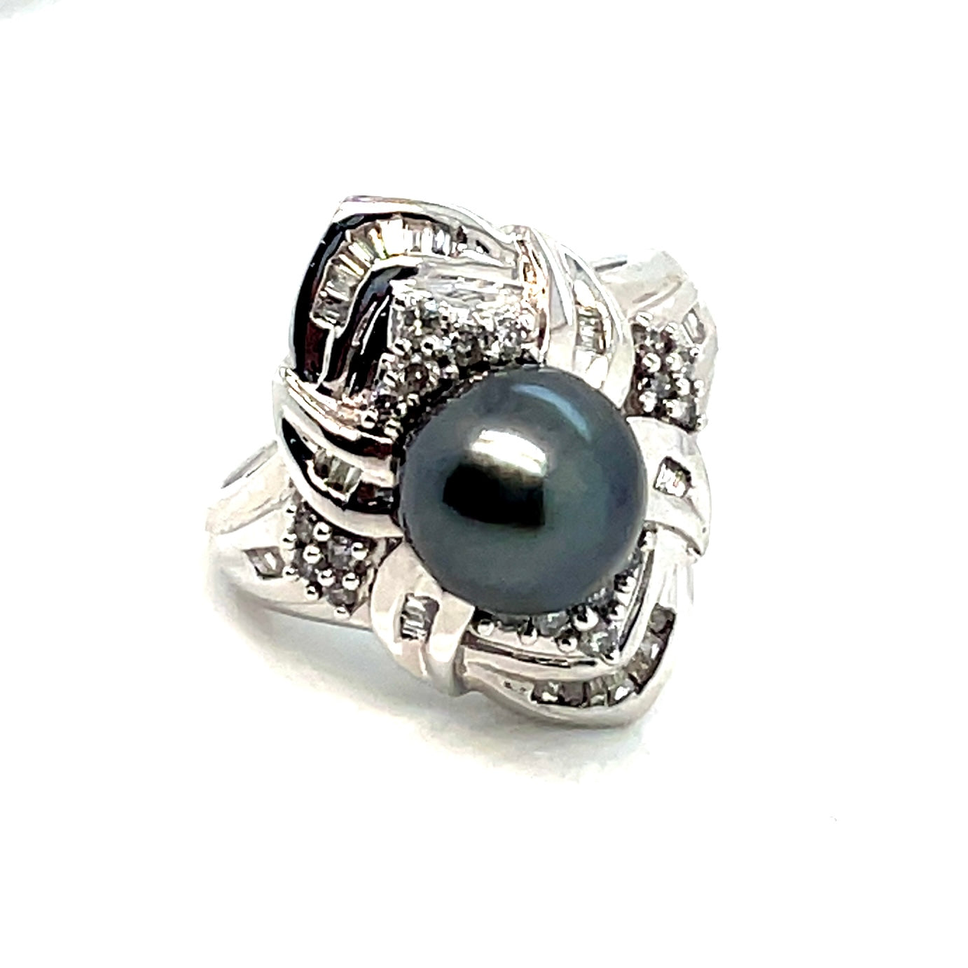 14k White Gold Pearl Diamond 0.80 CT TW Ring