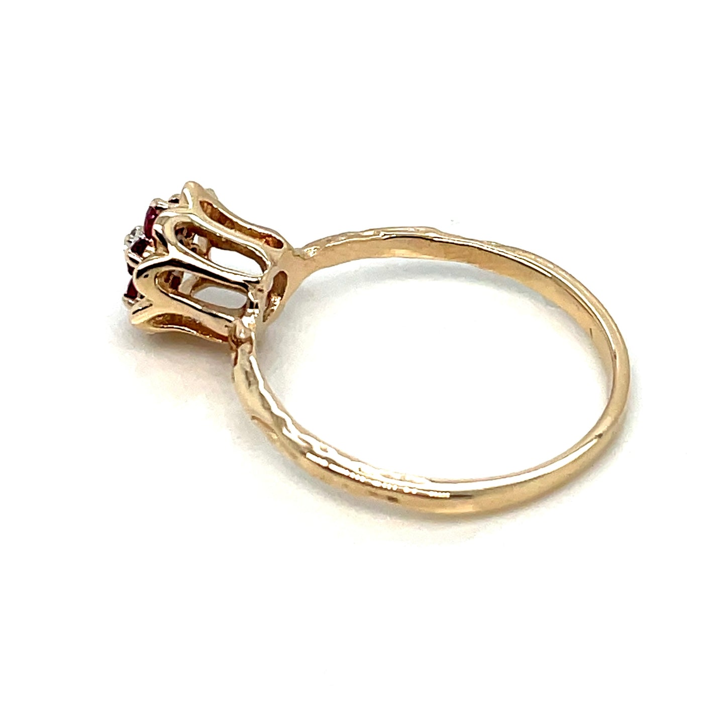 10k Yellow Gold Ruby Diamond Ring
