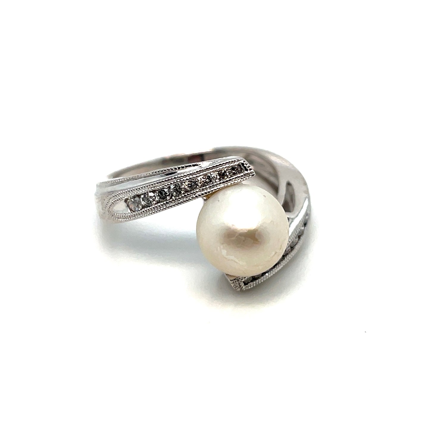 10k White Gold Diamond Pearl 0.25 CT TW Ring