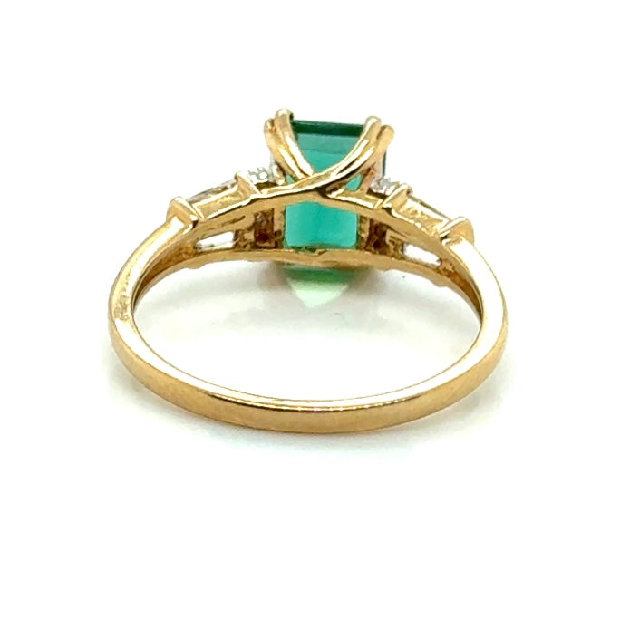 10k Yellow Gold Synthetic Emerald and Diamonds Ring