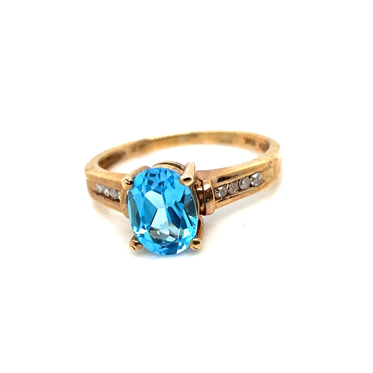 10k Yellow Gold Topaz and Diamonds Ring
