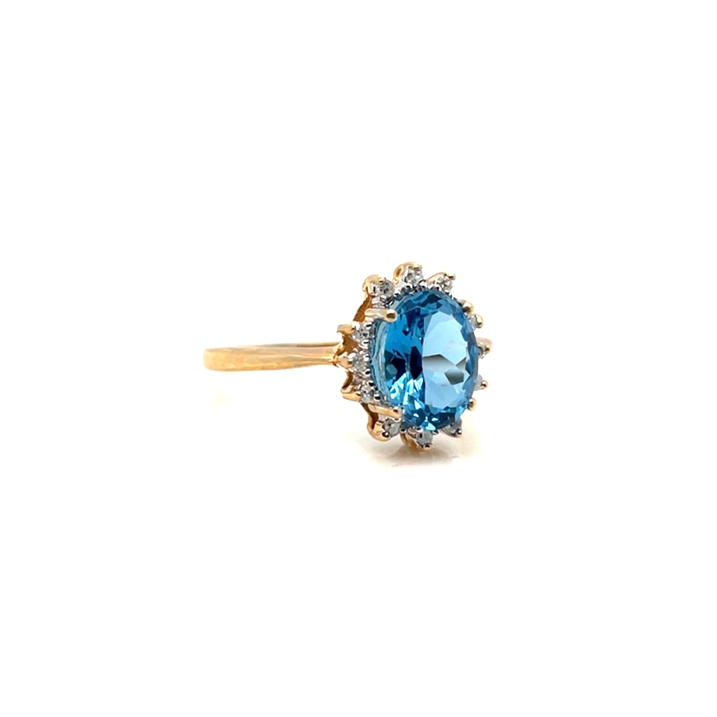 10k Yellow Gold Topaz and Diamonds Ring