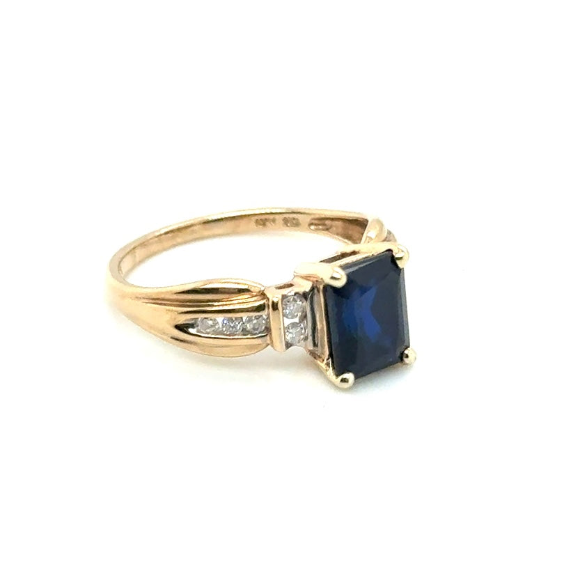 10k Yellow Gold Synthetic Sapphire and Diamonds Ring