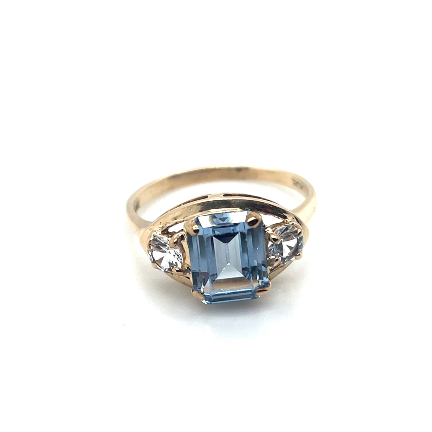 10k Yellow Gold Topaz and Cubic Zirconia Romany Ring