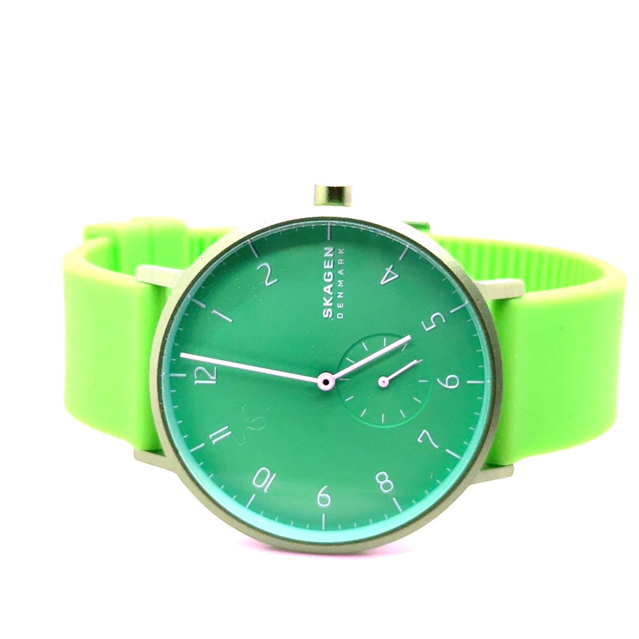 Skagen Denmark Stainless Steel Caseback Green Watch