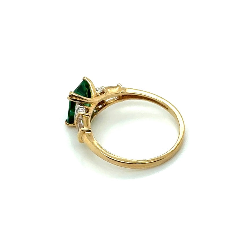 10k Yellow Gold Synthetic Emerald and Diamonds Ring