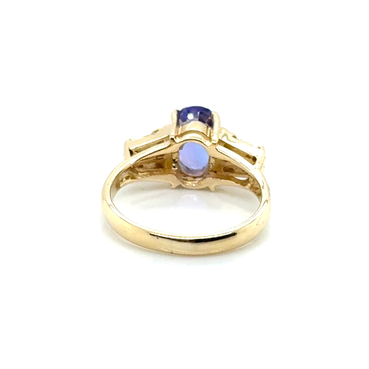 14k Yellow Gold Tanzanite and Diamonds Ring