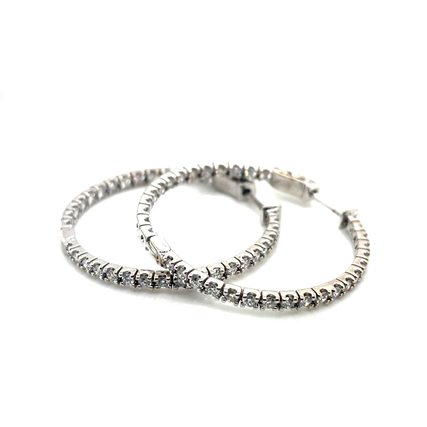 14k White Gold 2 CT TW Diamonds Ring