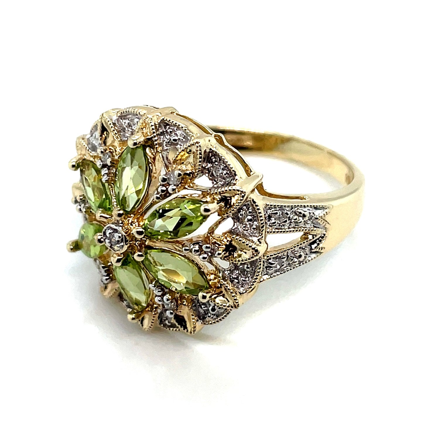 10k Yellow Gold Peridot Diamond Ring