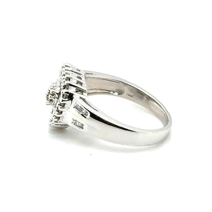 10k White Gold 1 CT TW Diamonds Ring