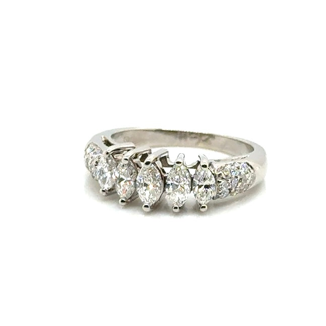 14k White Gold 1.75 CT TW Diamonds Ring