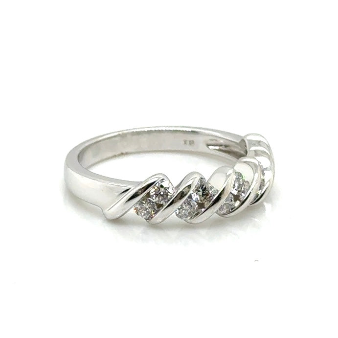 14k White Gold 0.5 CT TW Diamonds Ring