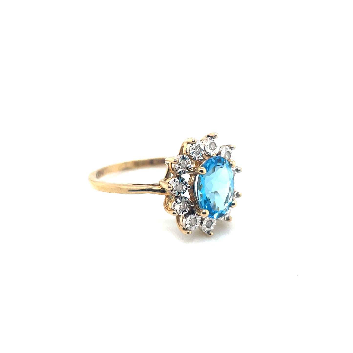 10k Yellow Gold Topaz and Diamonds Ring
