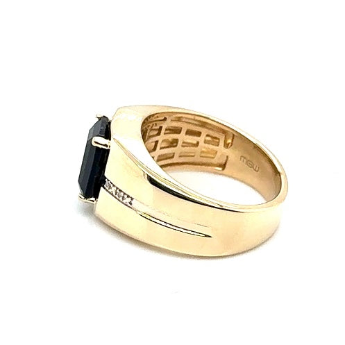 10k Yellow Gold Onyx & Diamonds Men’s Ring