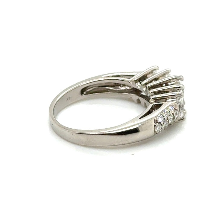 14k White Gold 1.75 CT TW Diamonds Ring