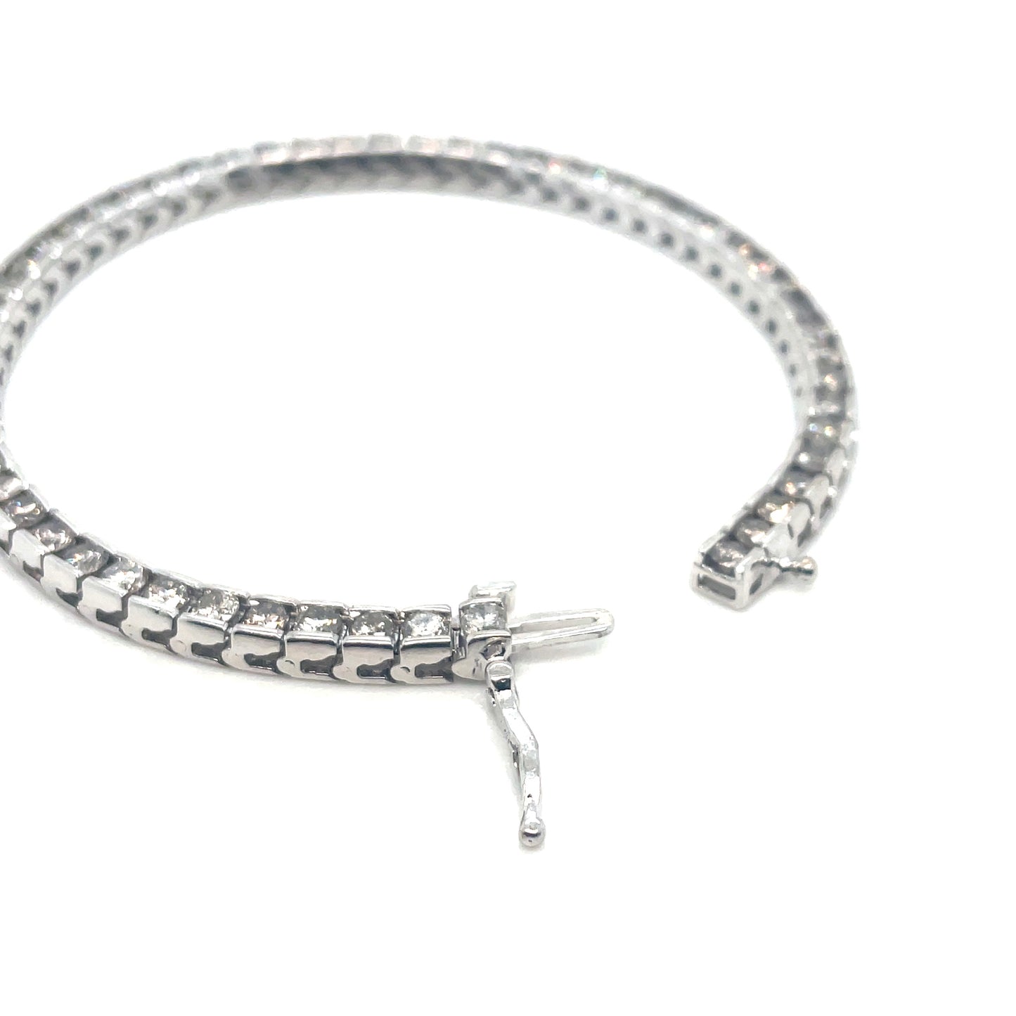 14k White Gold 3.92 CT TW Diamonds Bracelet