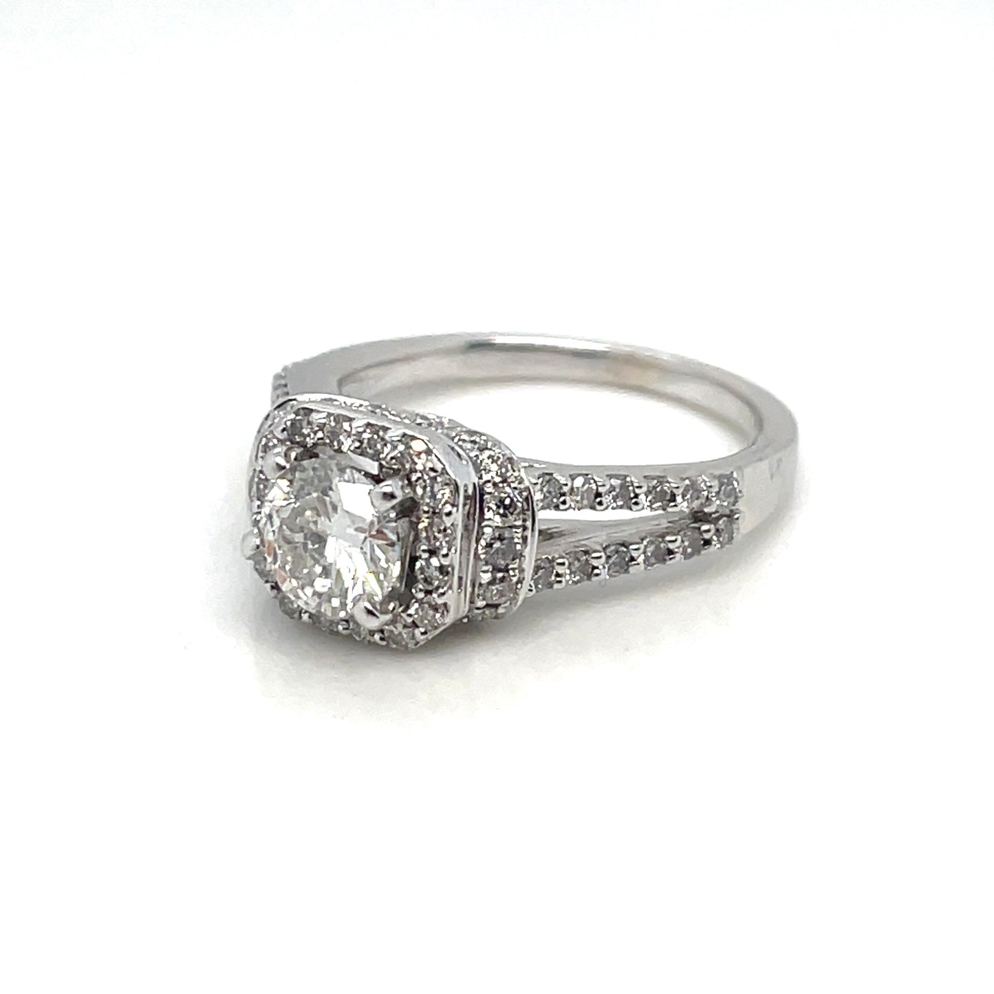 14k White Gold Engagement 1.55 CT TW Diamonds Ring