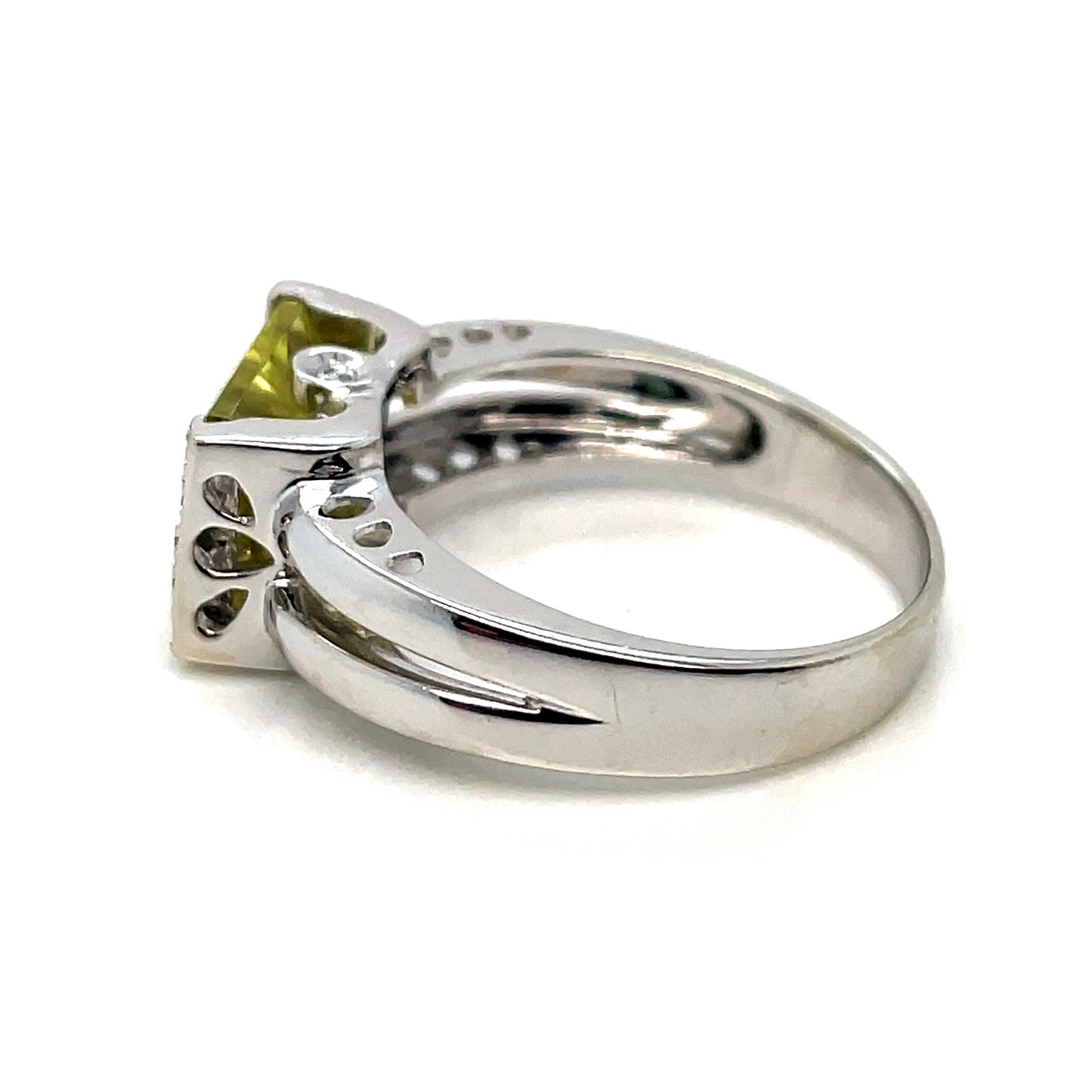 14k White Gold Lemon Quartz Diamond Ring