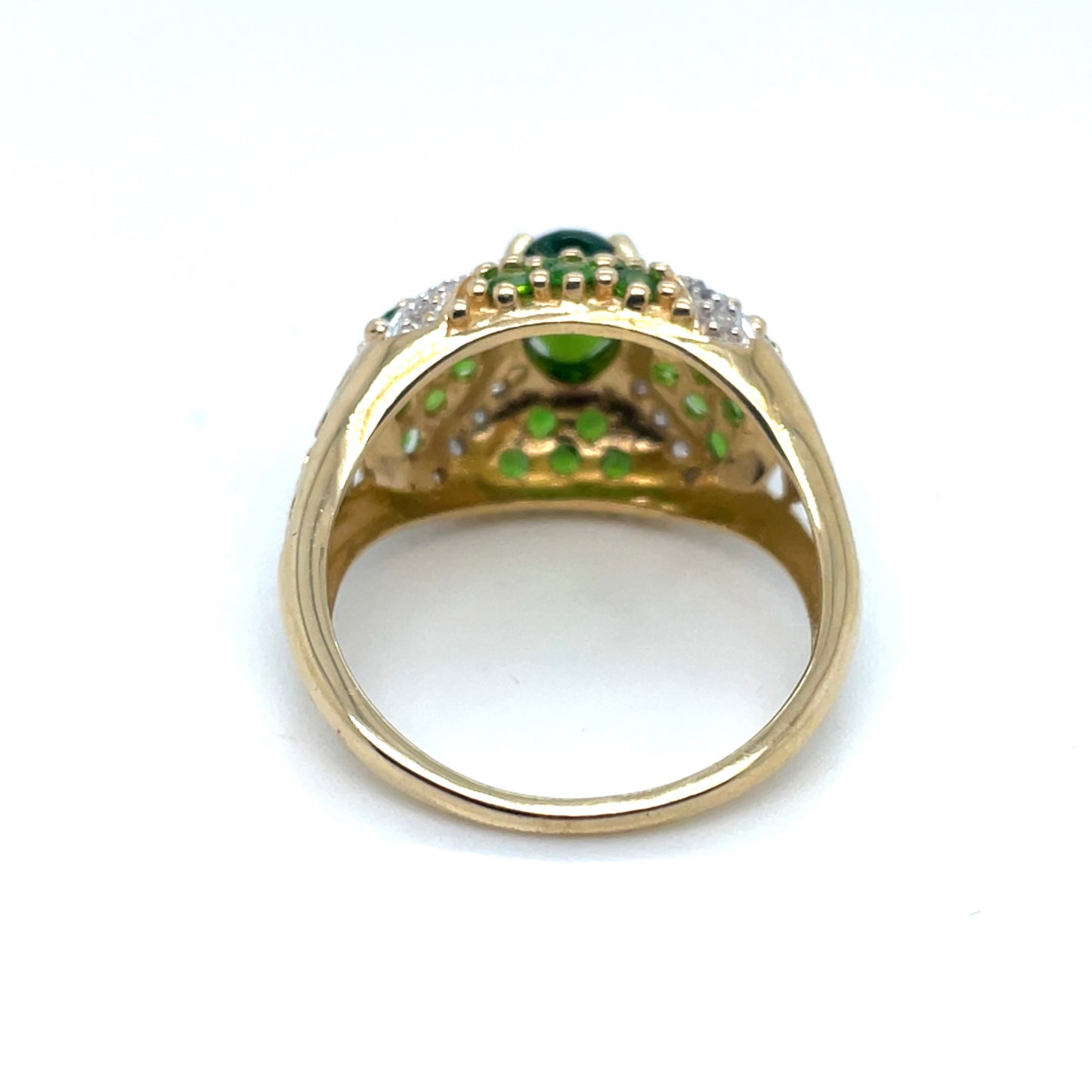 14k Yellow Gold Peridot and Diamonds Ring