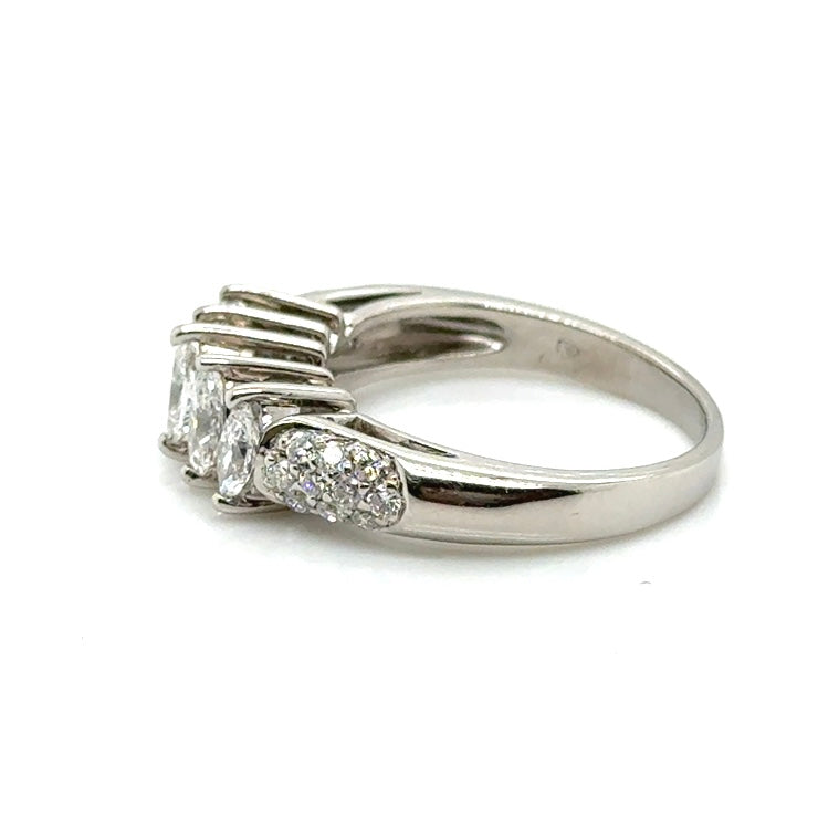 14k White Gold 1.75 CT TW Diamonds Ring
