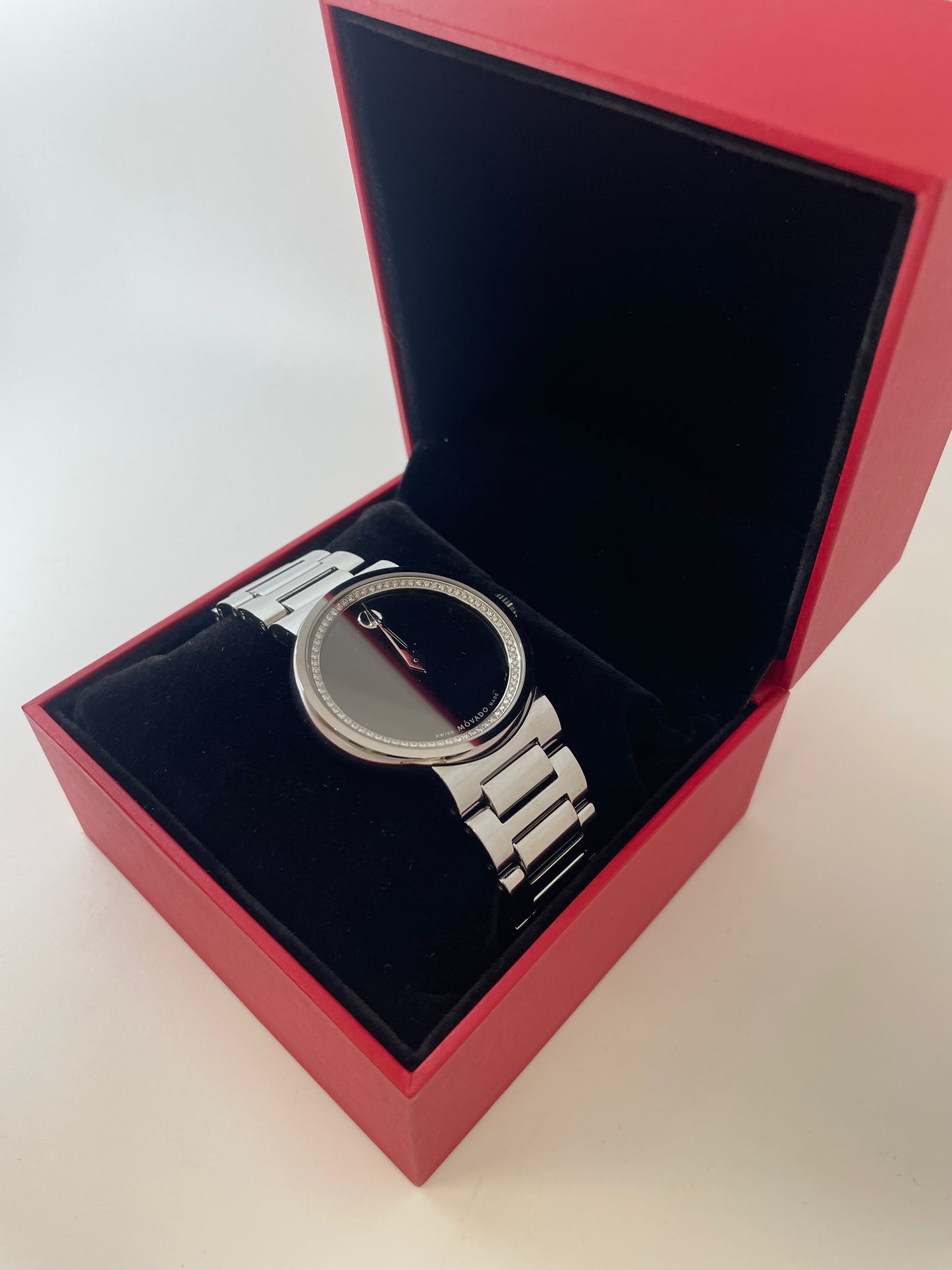 Men’s Titanium Movado Safiro with Diamond Dial