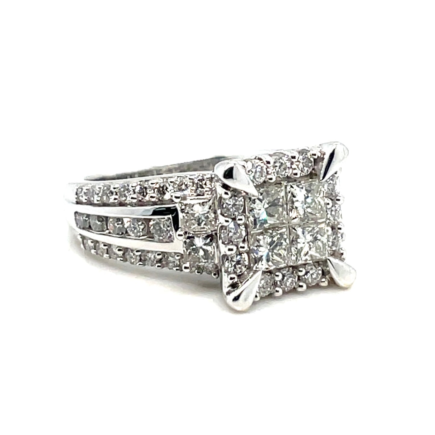 14k White Gold Engagement 3.10 CT TW Diamonds Ring