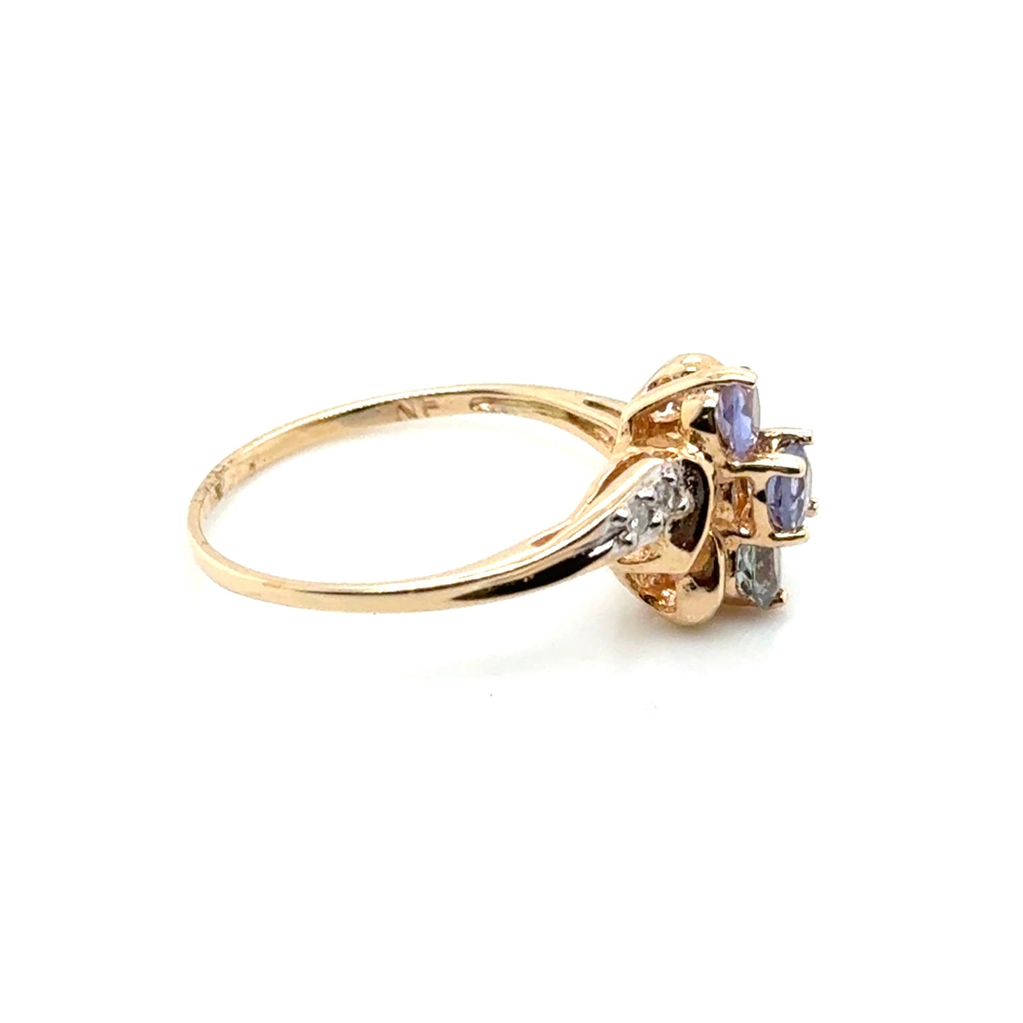 14k Yellow Gold Tanzanite and Diamonds Ring