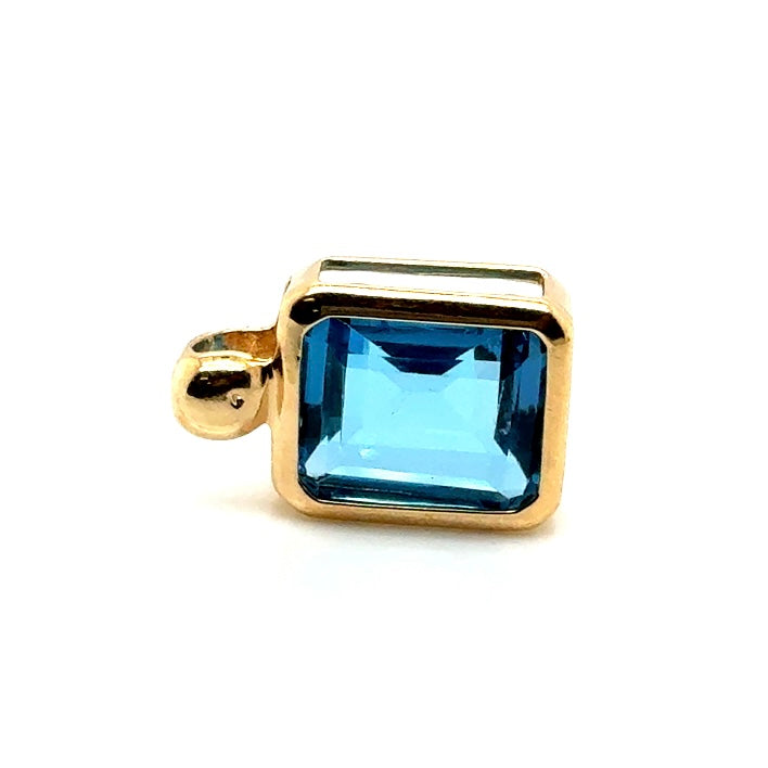 New 14k Yellow Gold Sky Blue Rectangle Topaz Pendant