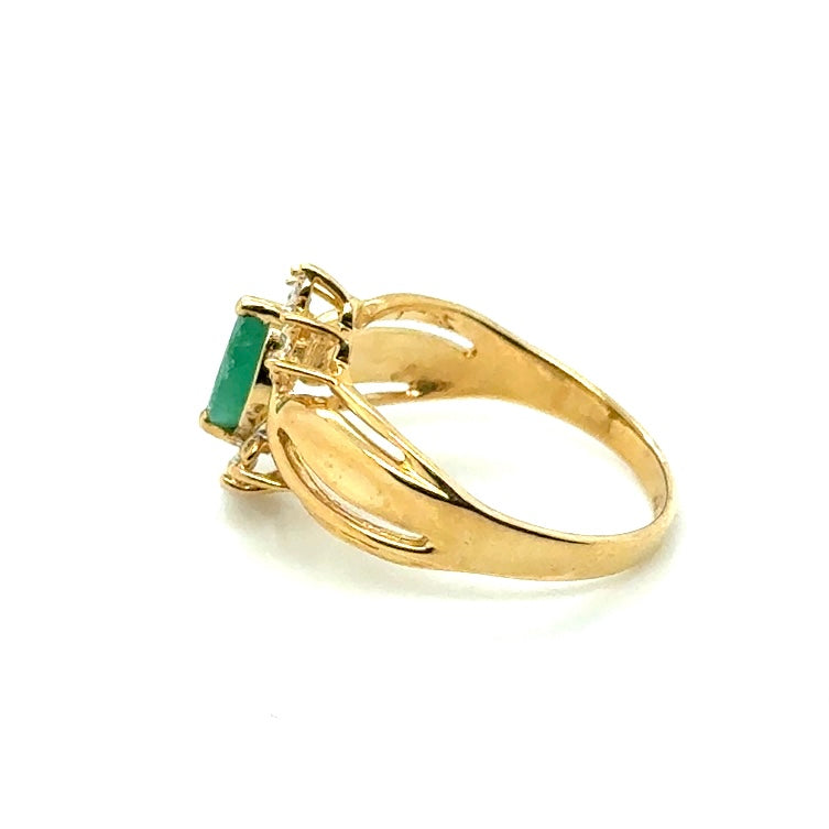 14k Yellow Gold Emerald and Diamonds Ring