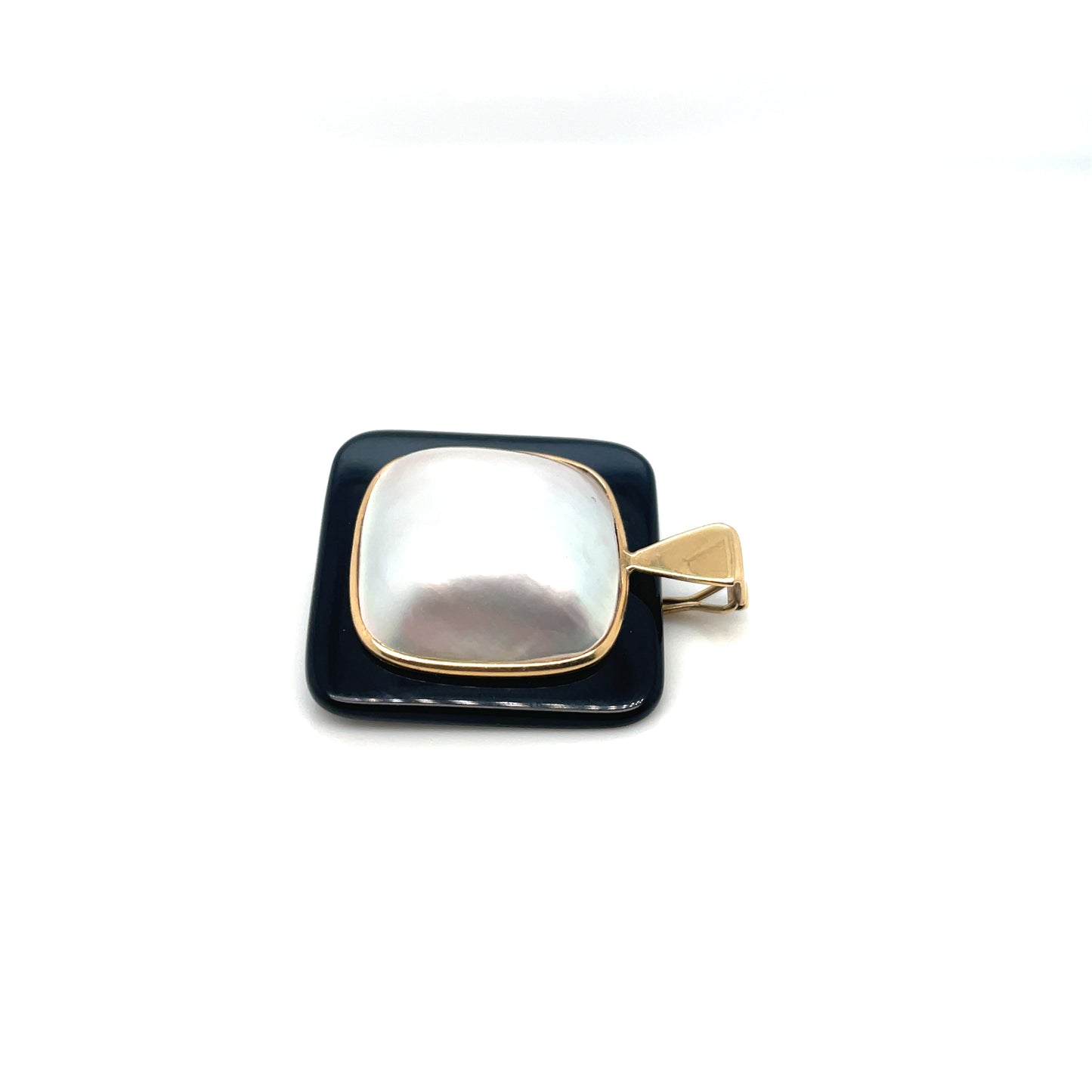 14k Yellow Gold Fresh Water Pearls and Onyx Pendant