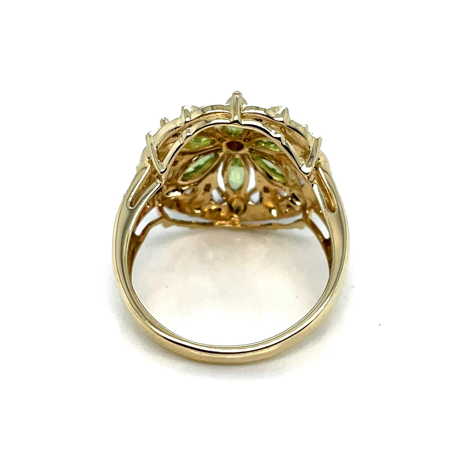 10k Yellow Gold Peridot Diamond Ring
