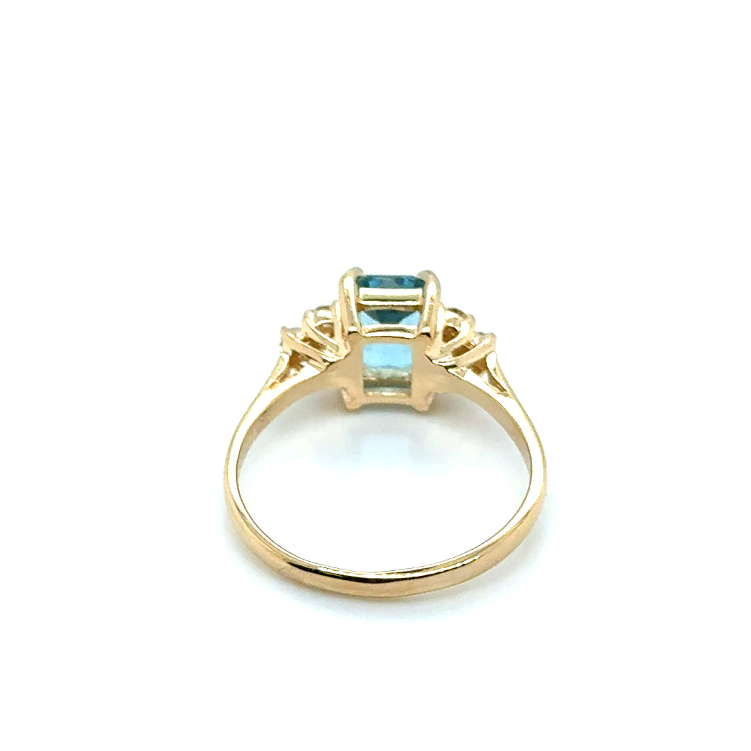 New 14k Yellow Gold Topaz & Diamond Ring
