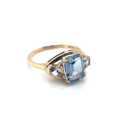 10k Yellow Gold Topaz and Cubic Zirconia Romany Ring