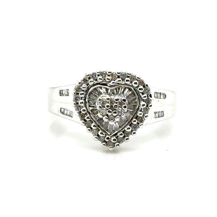 10k White Gold 1 CT TW Diamonds Ring