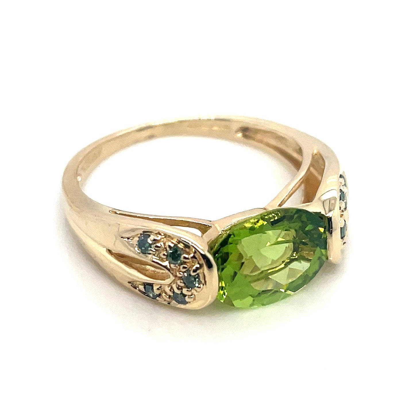 14k Yellow Gold Peridot Ring