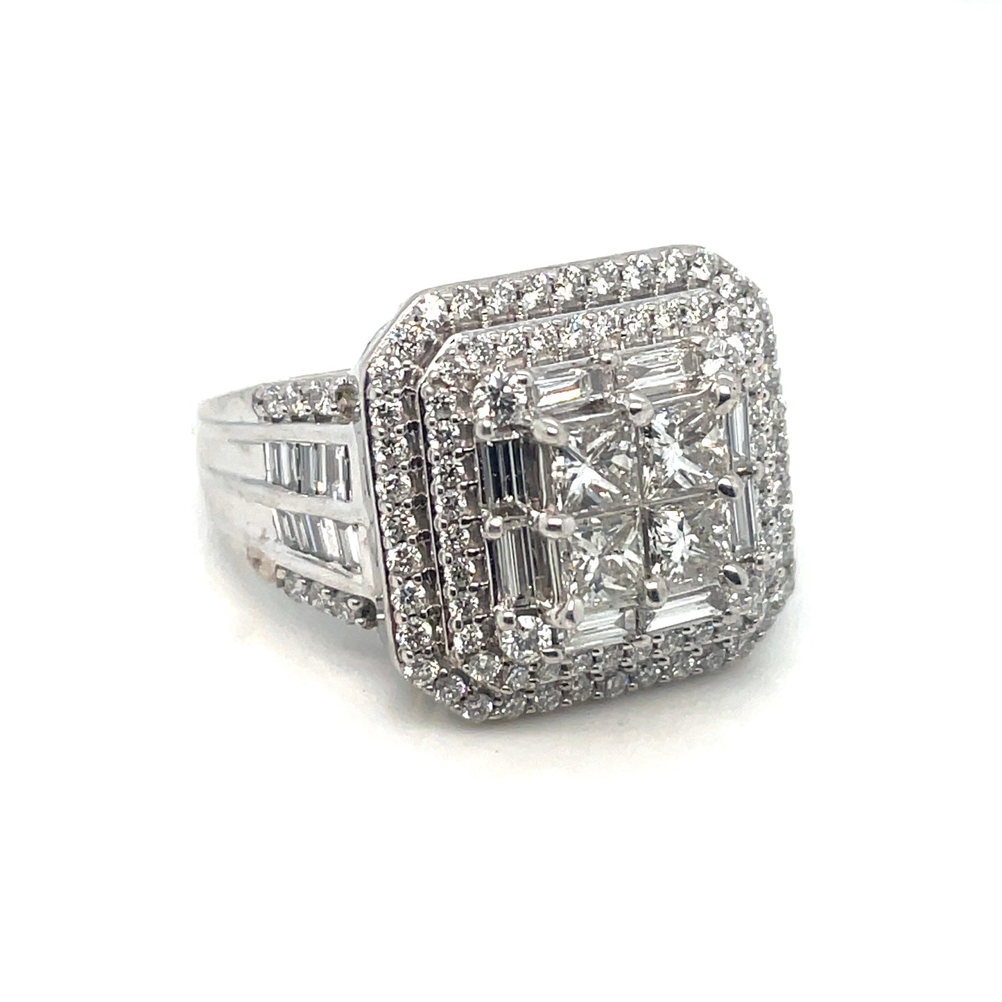 14k White Gold Engagement 3.30 CT TW Diamonds Ring