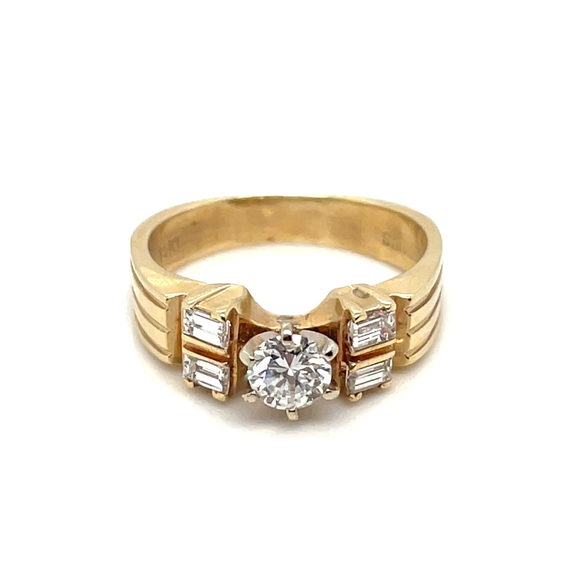14k Yellow Gold Engagement 0.80 CT TW Diamonds Ring