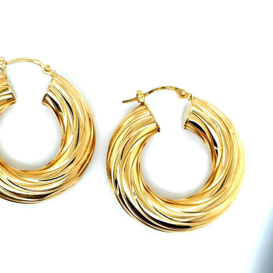 New 18k Yellow Gold Italy Hoops Earrings