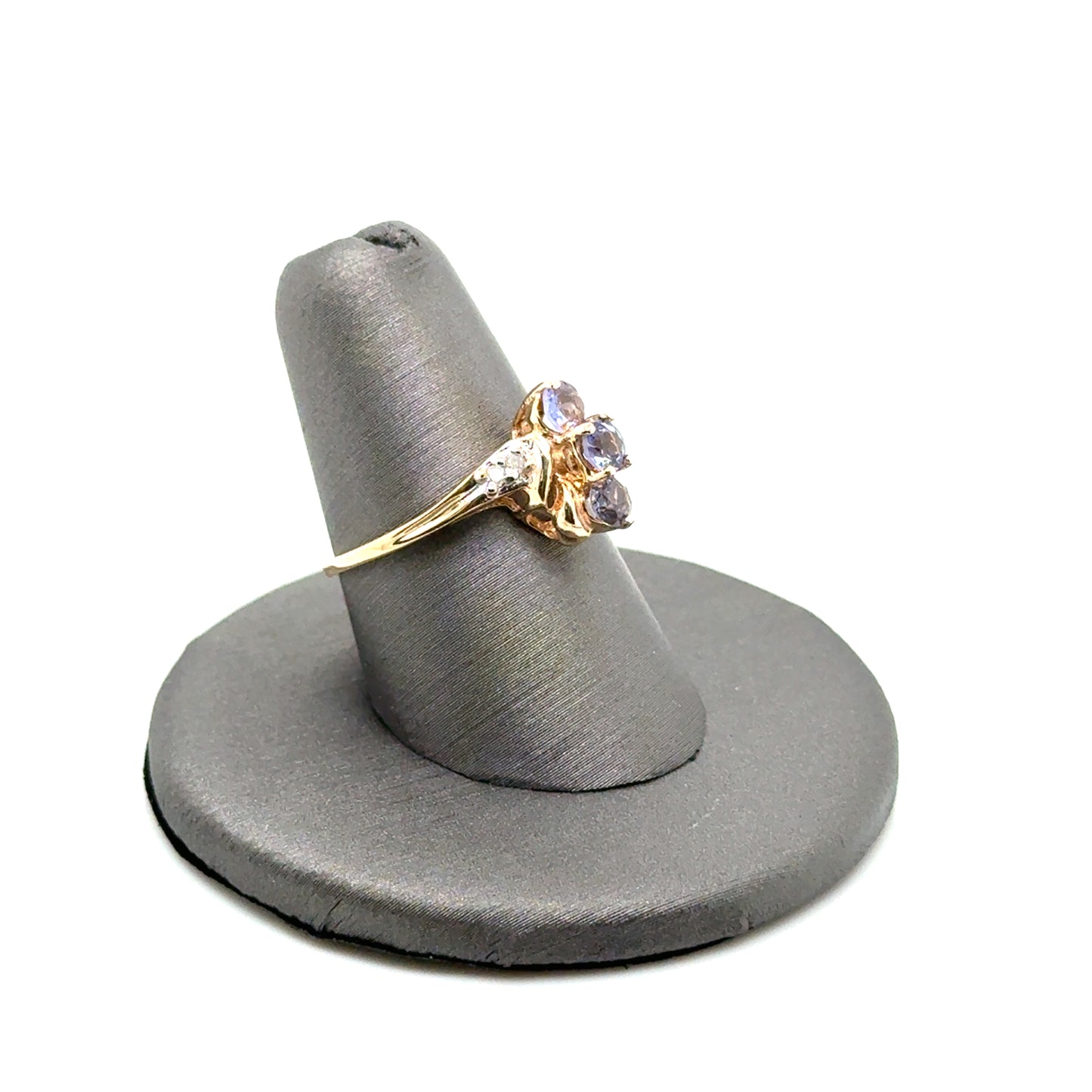 14k Yellow Gold Tanzanite and Diamonds Ring