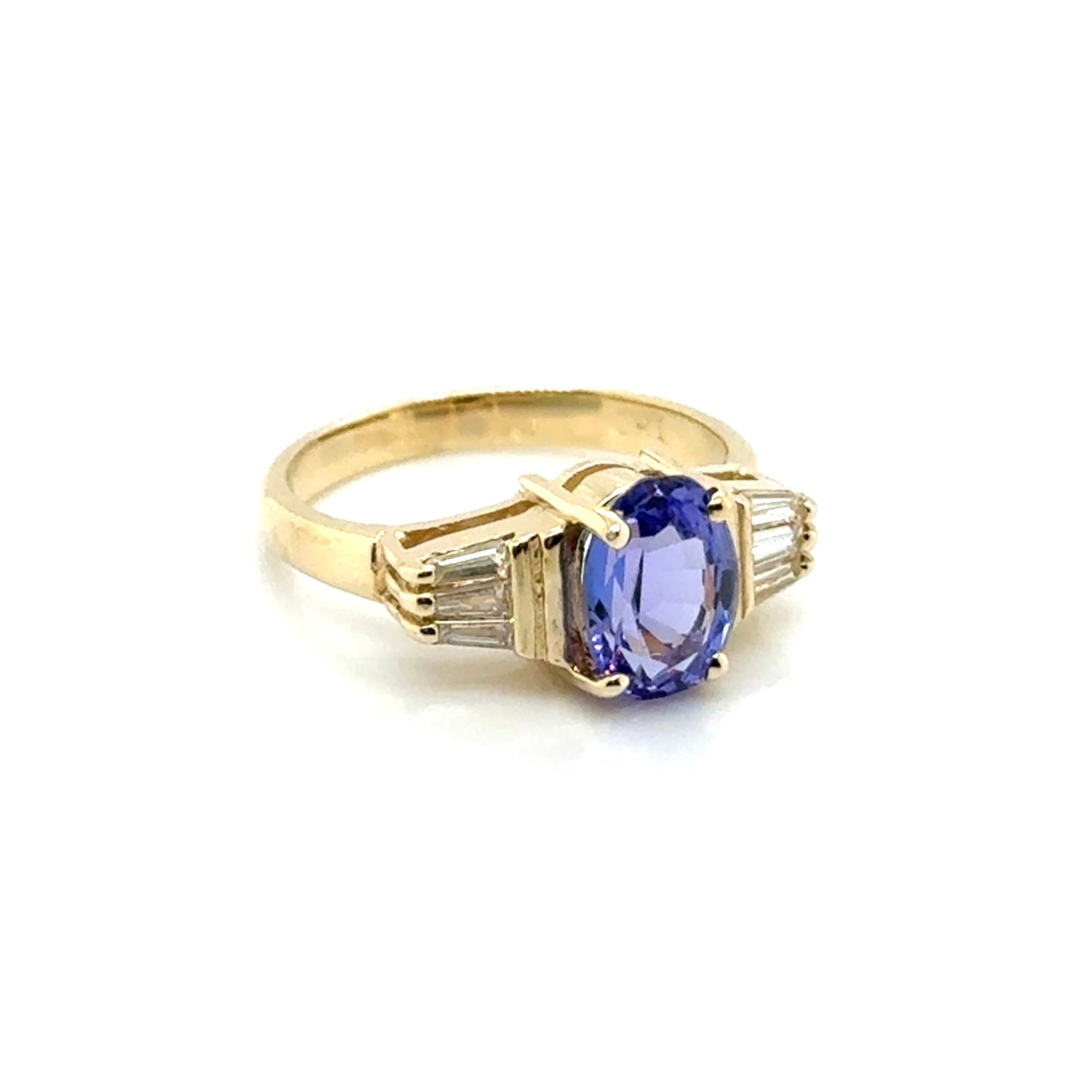 14k Yellow Gold Tanzanite and Diamonds Ring