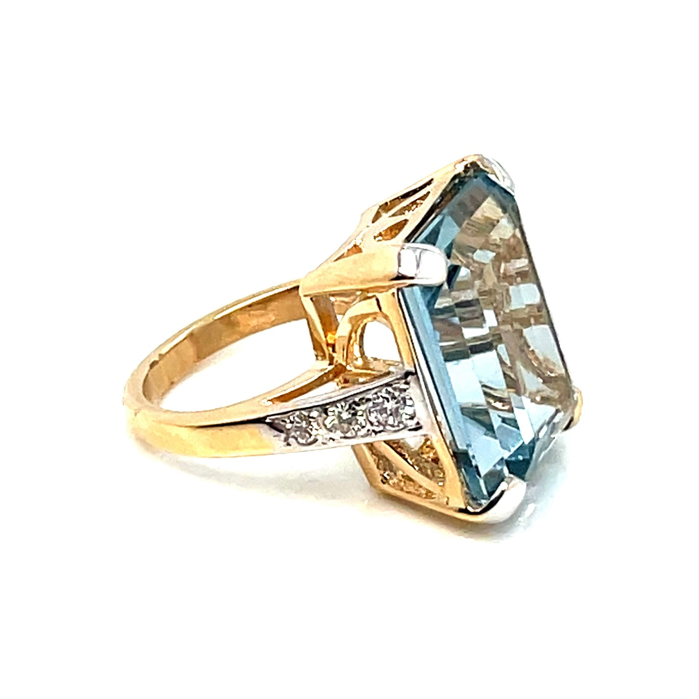 14k Yellow Gold 14 CT Aquamarine Diamond Cocktail Ring