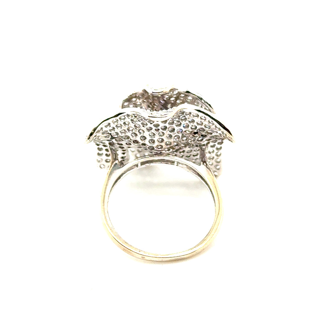 New 10k White Gold CZ Flower Ring