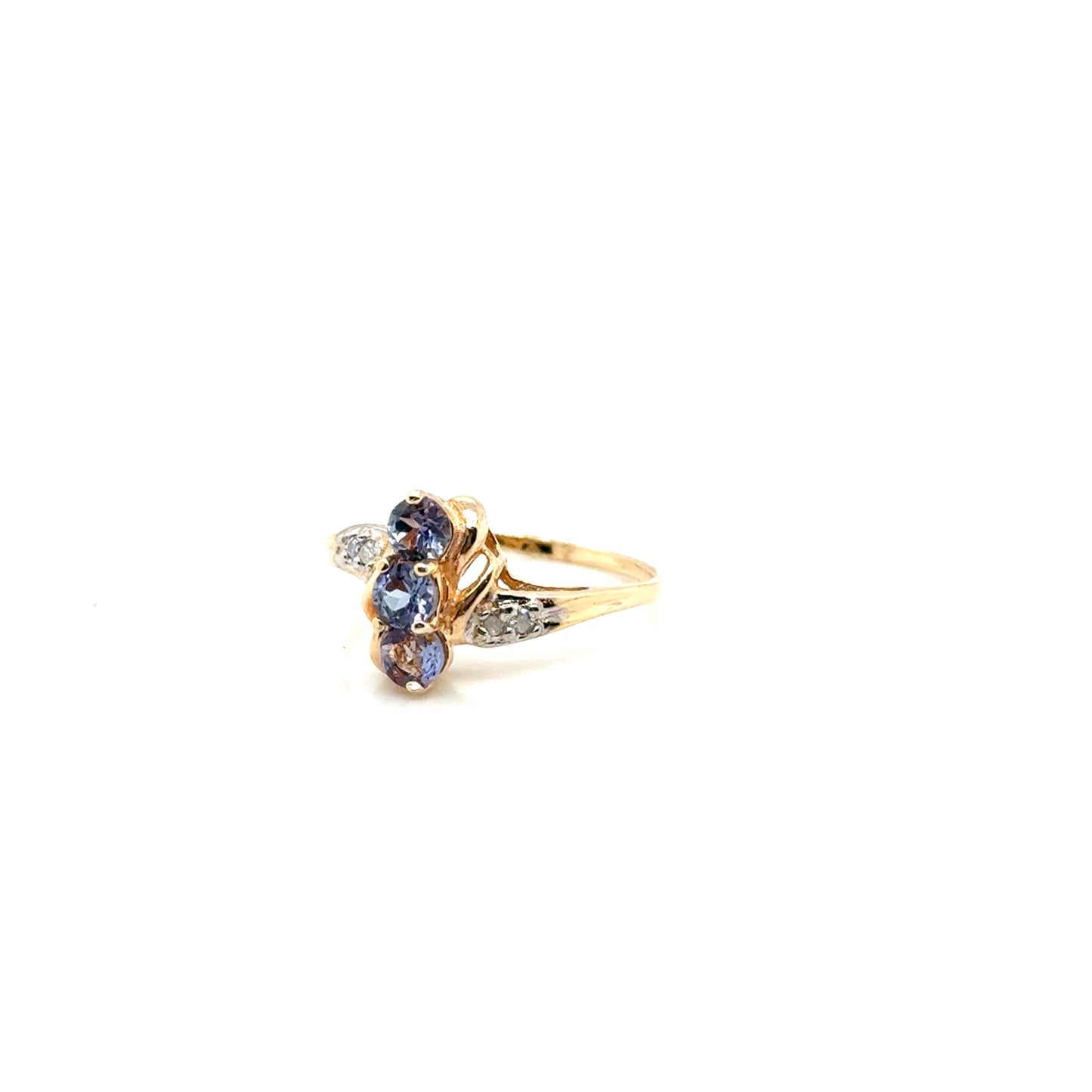 14k Yellow Gold Tanzanite and Diamonds Ring