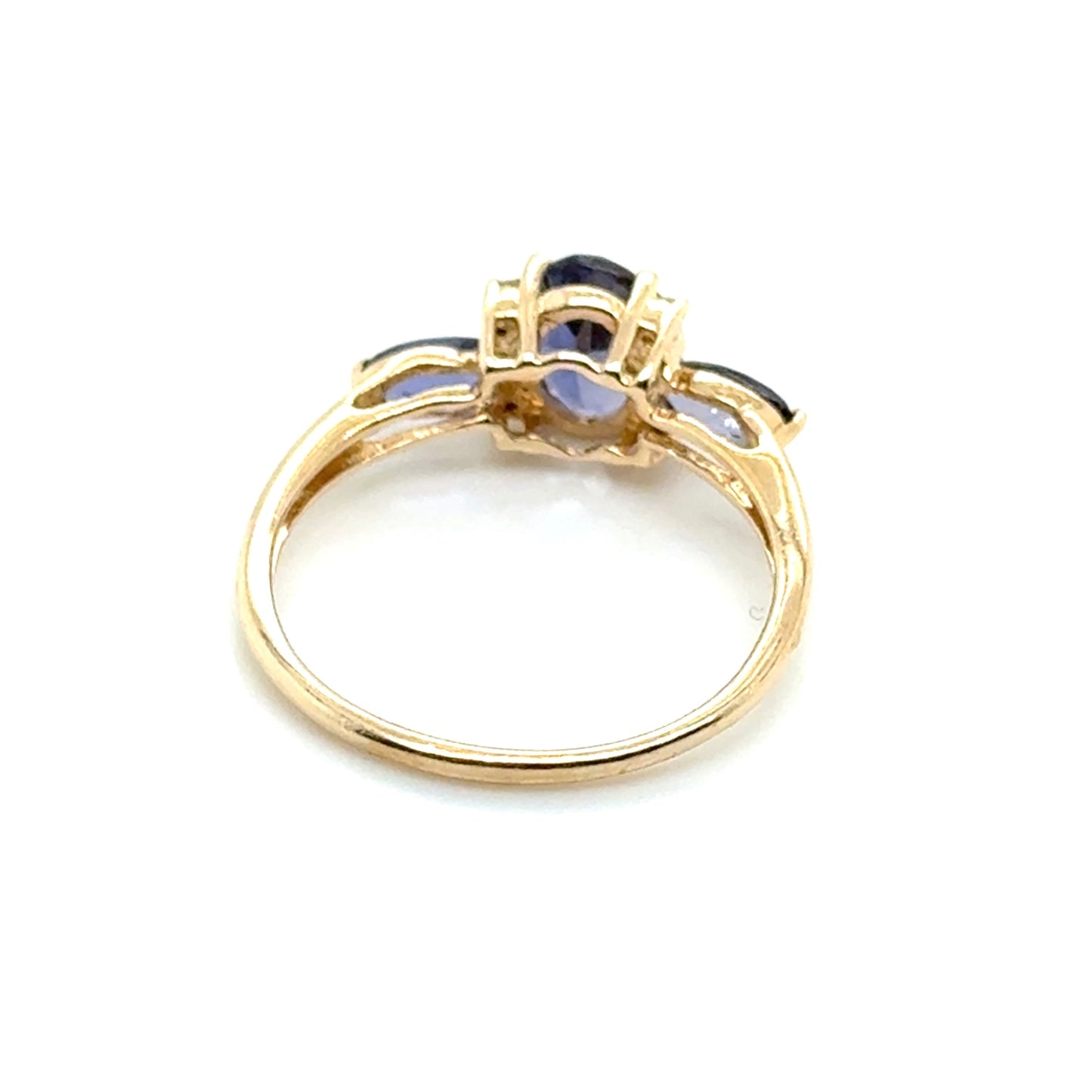 14k Yellow Gold Tanzanite and Diamonds Ring