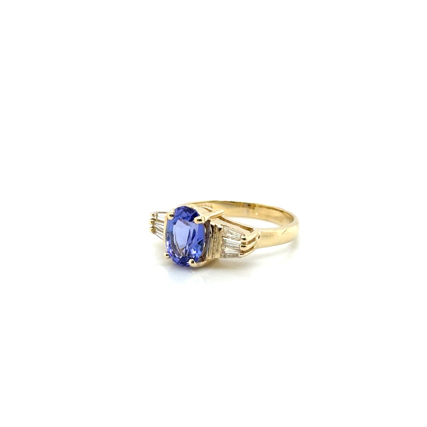 14k Yellow Gold Tanzanite and Diamonds Ring