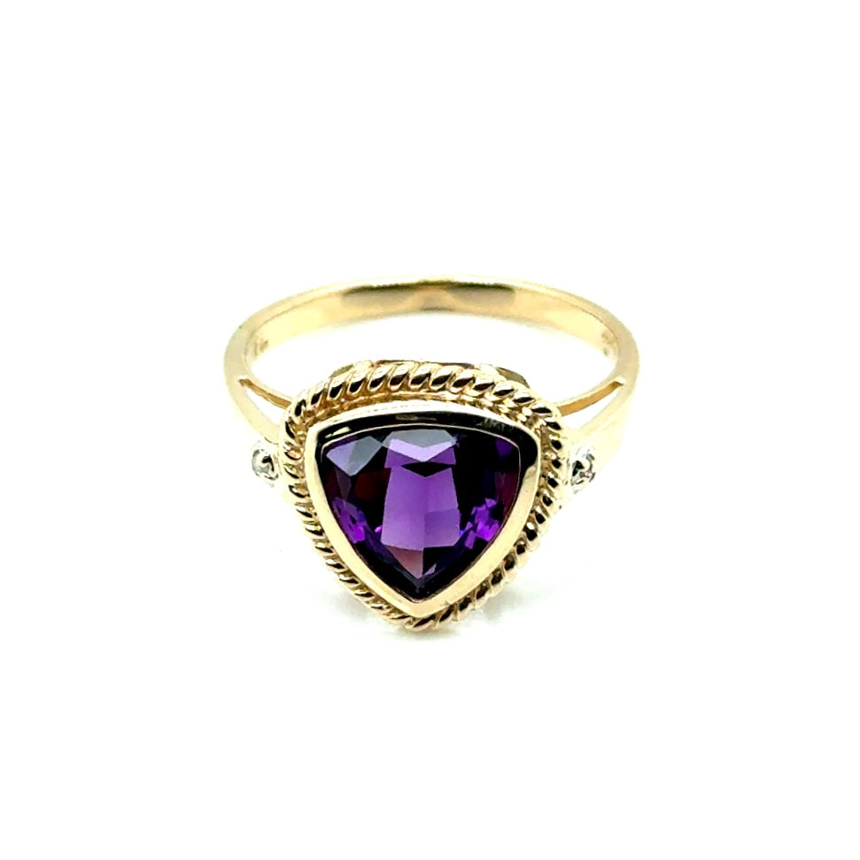 New 10k Yellow Gold Amethyst Ring